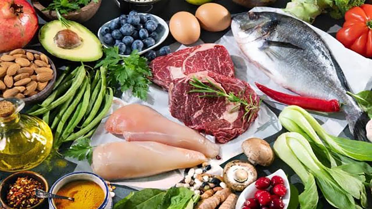 PUHDAS KETO -KANSIKUVA